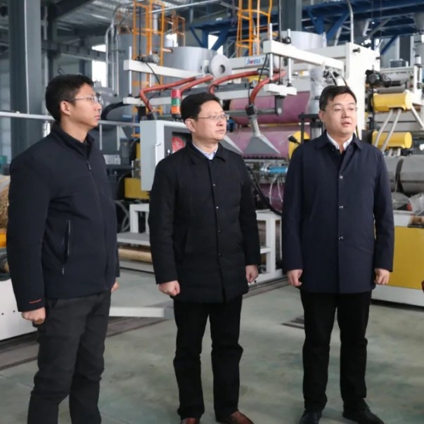 領導關懷丨區長張灝一行調研歐西盾新廠區建設
